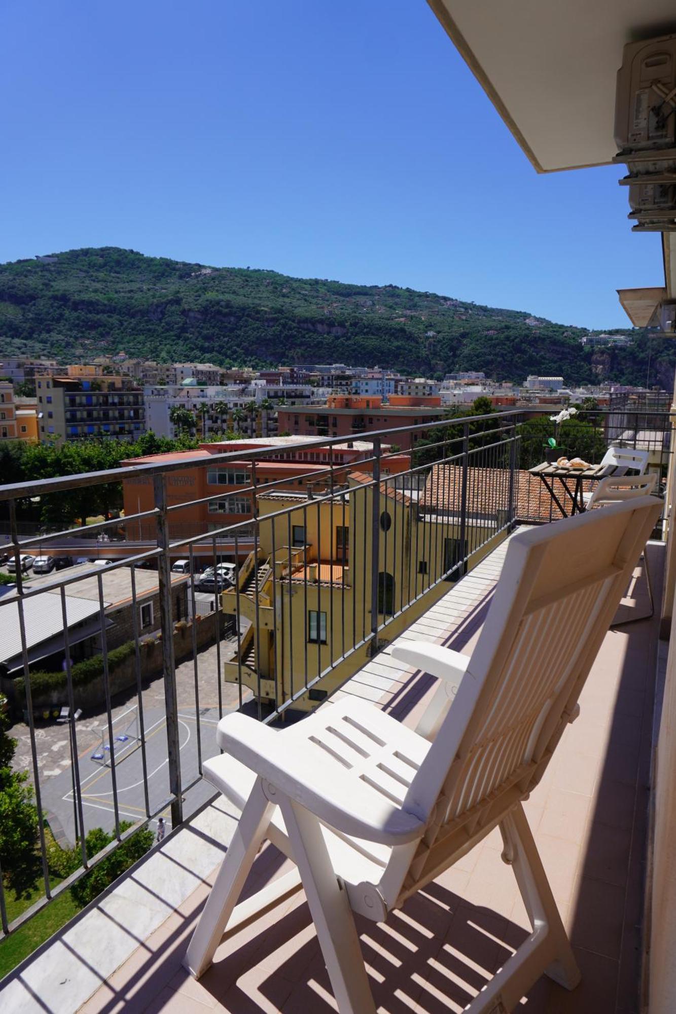 Ferienwohnung Casa Nelida, Sorrento Centre Exterior foto
